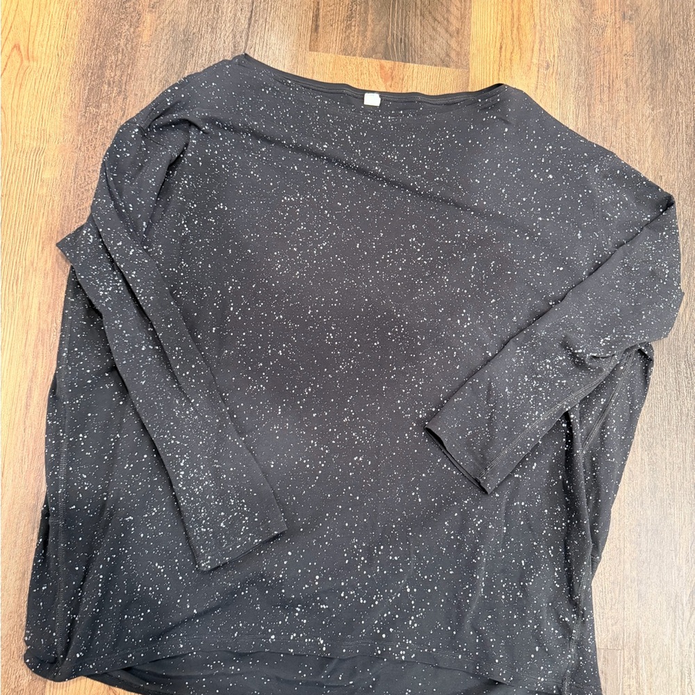 lululemon athletica Black and White Speckled Long Sleeve Top